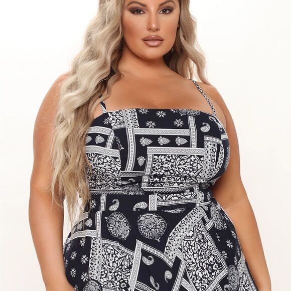 NWT Fashion Nova Paisley Desires Romper - Navy - Picture 2 of 15